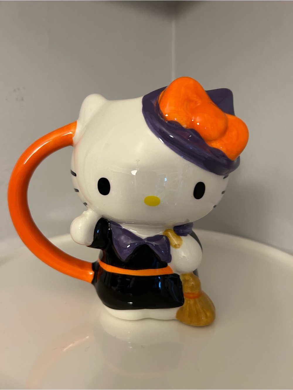 Hello Kitty Orange and Purple Witch Ceramic Mug Figurine